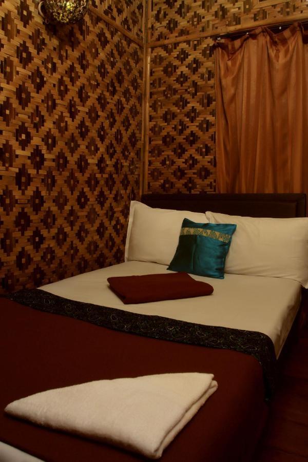 Bantal Guling Villa Lembang Exterior foto