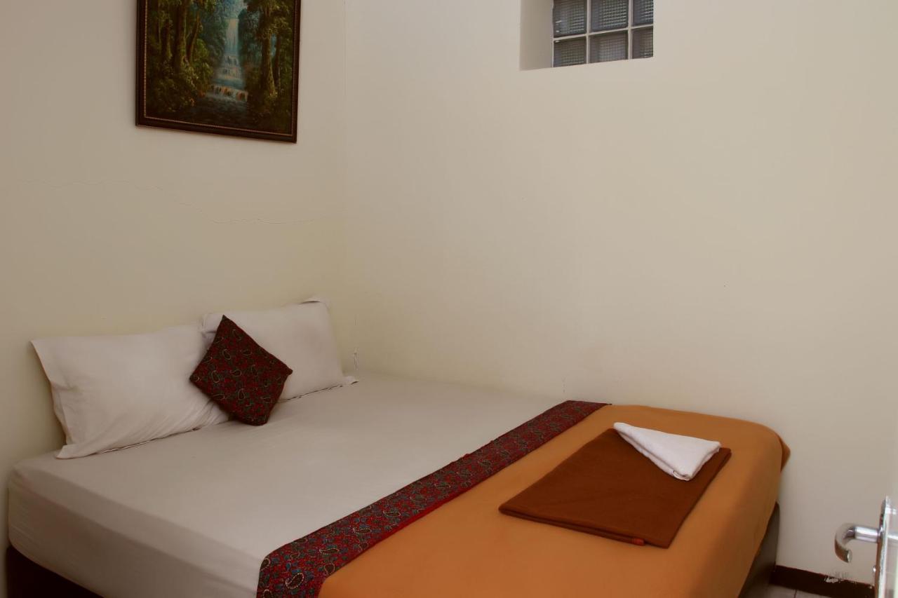 Bantal Guling Villa Lembang Exterior foto