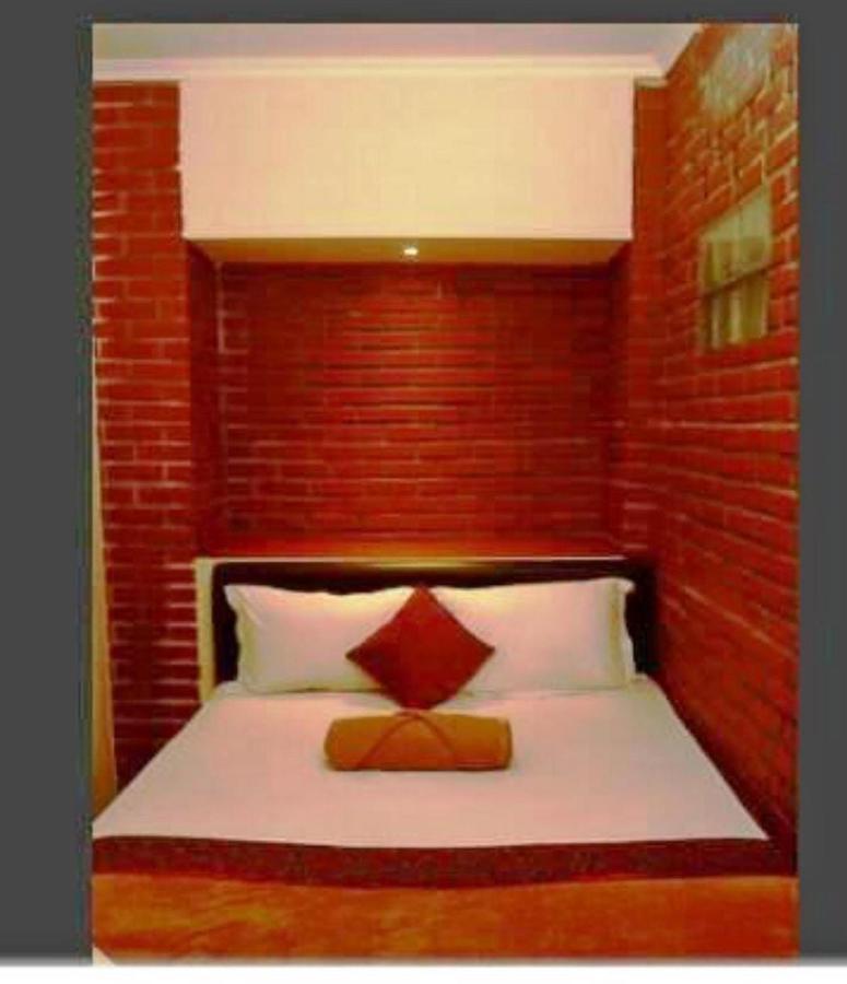 Bantal Guling Villa Lembang Exterior foto