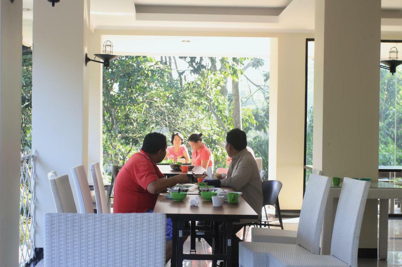 Bantal Guling Villa Lembang Exterior foto
